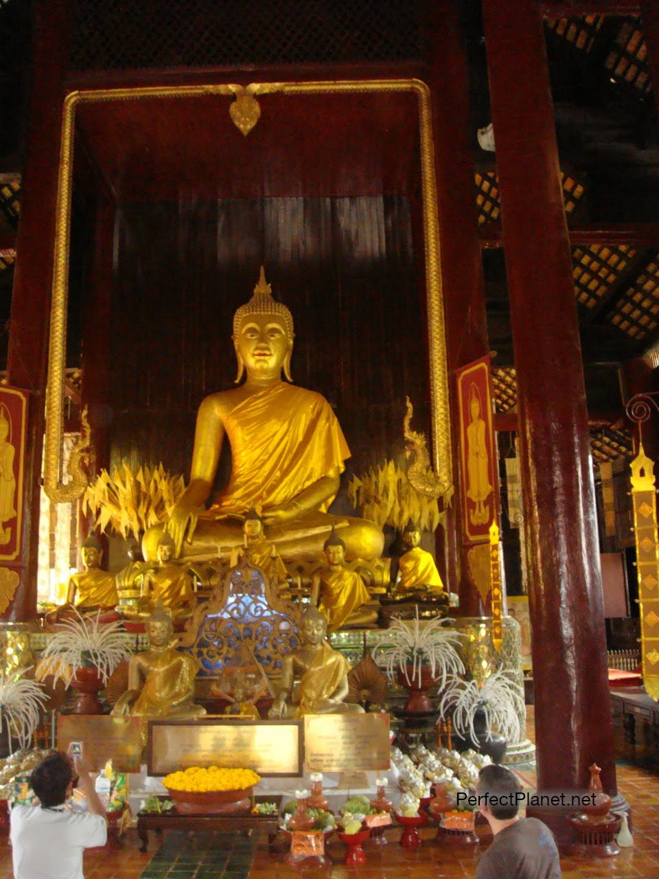 Interior Wat Phan tao