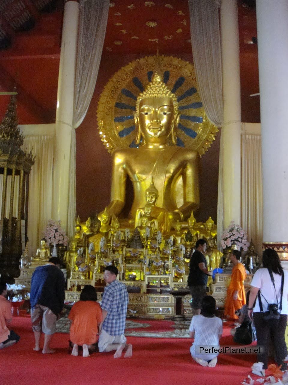 Interior Wat Phra Singh