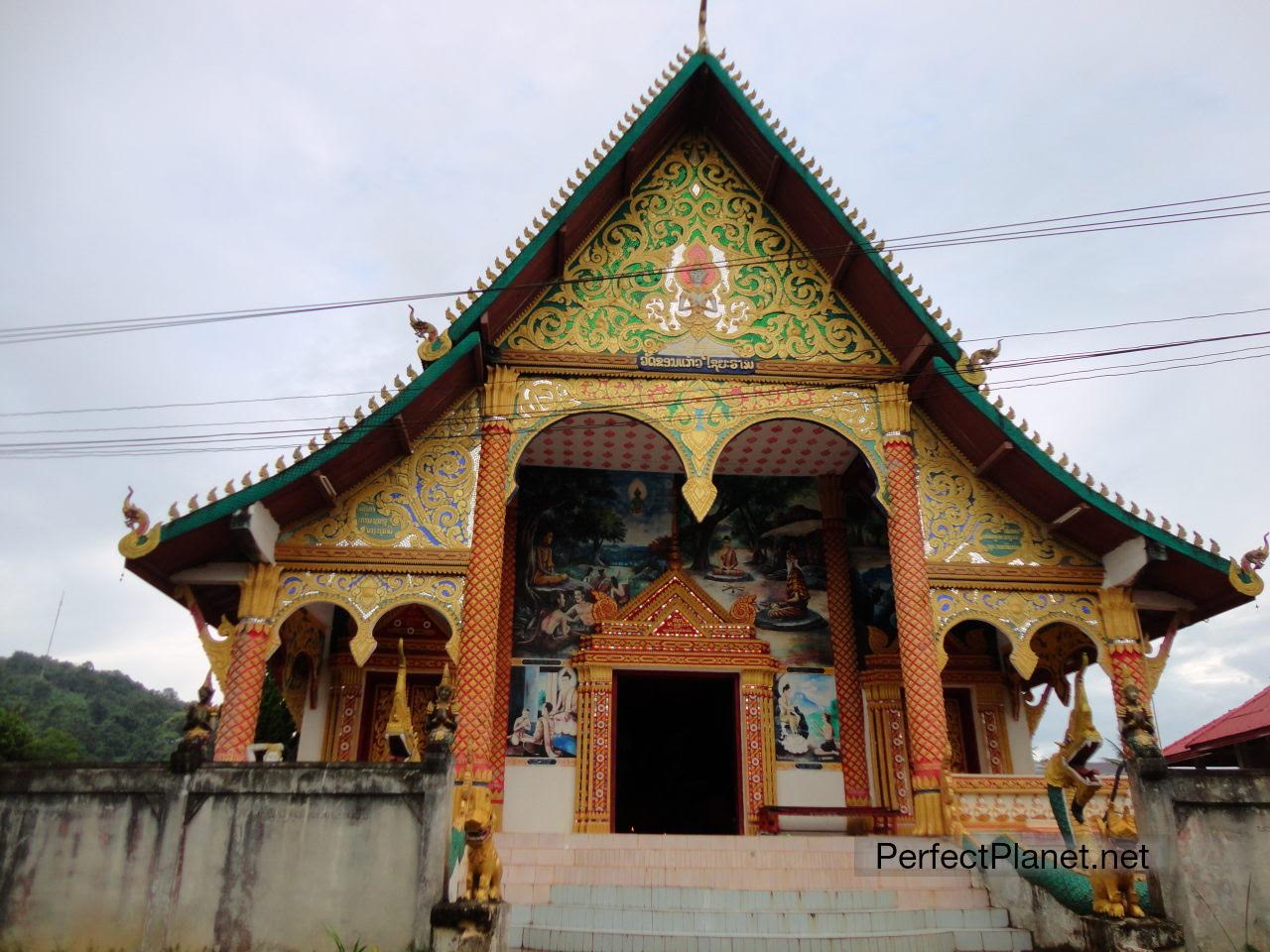 Temple in Huay Xai