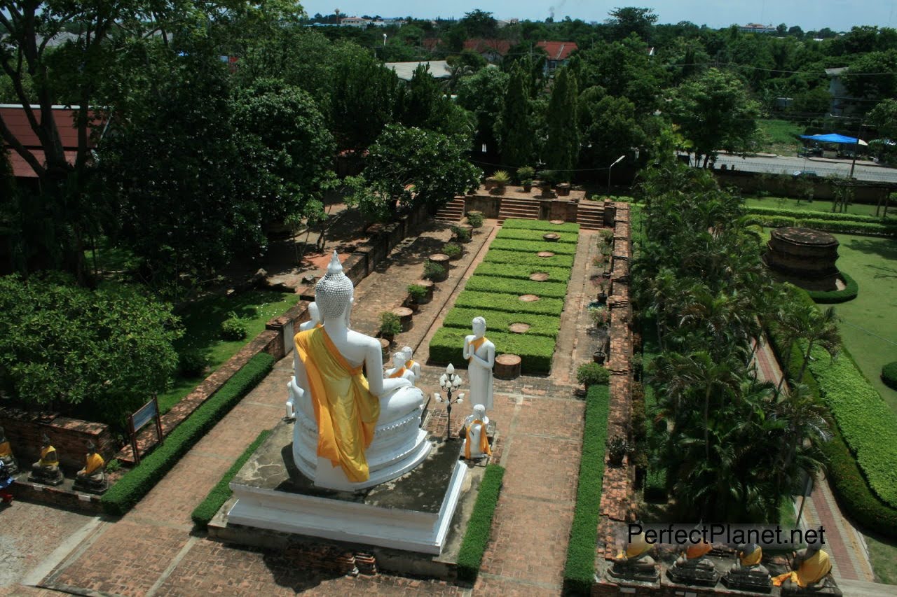 Wat Yai Chai Mongkol