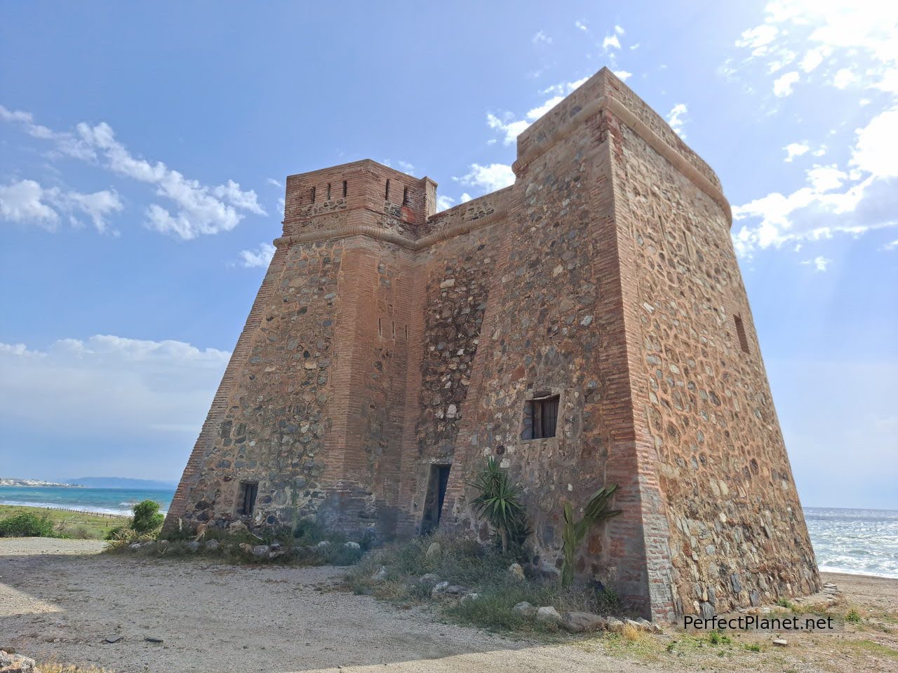 Macenas Tower