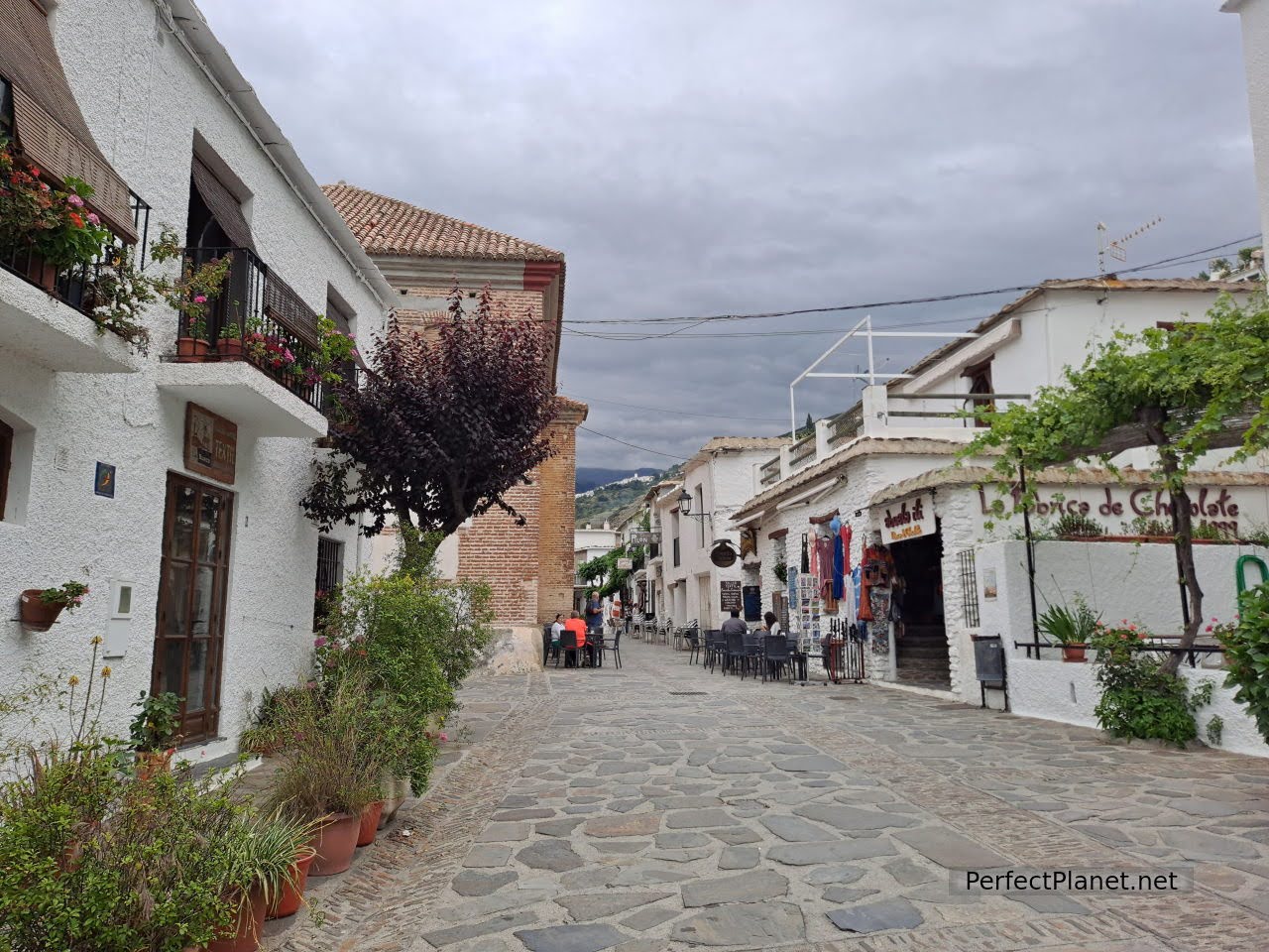 Pampaneiras streets