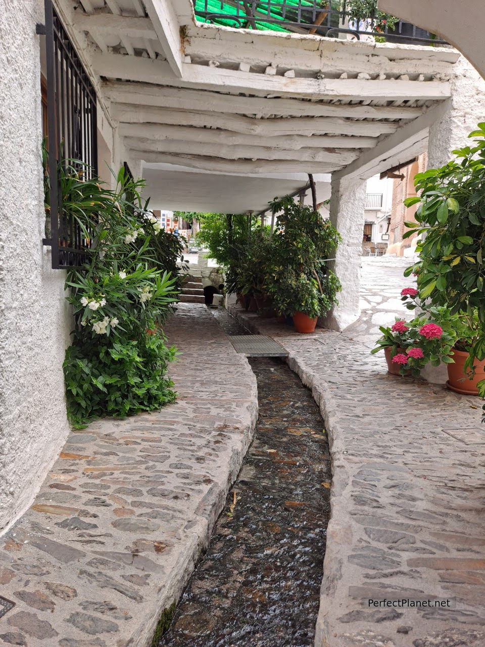 Calle Verónica Pampaneira