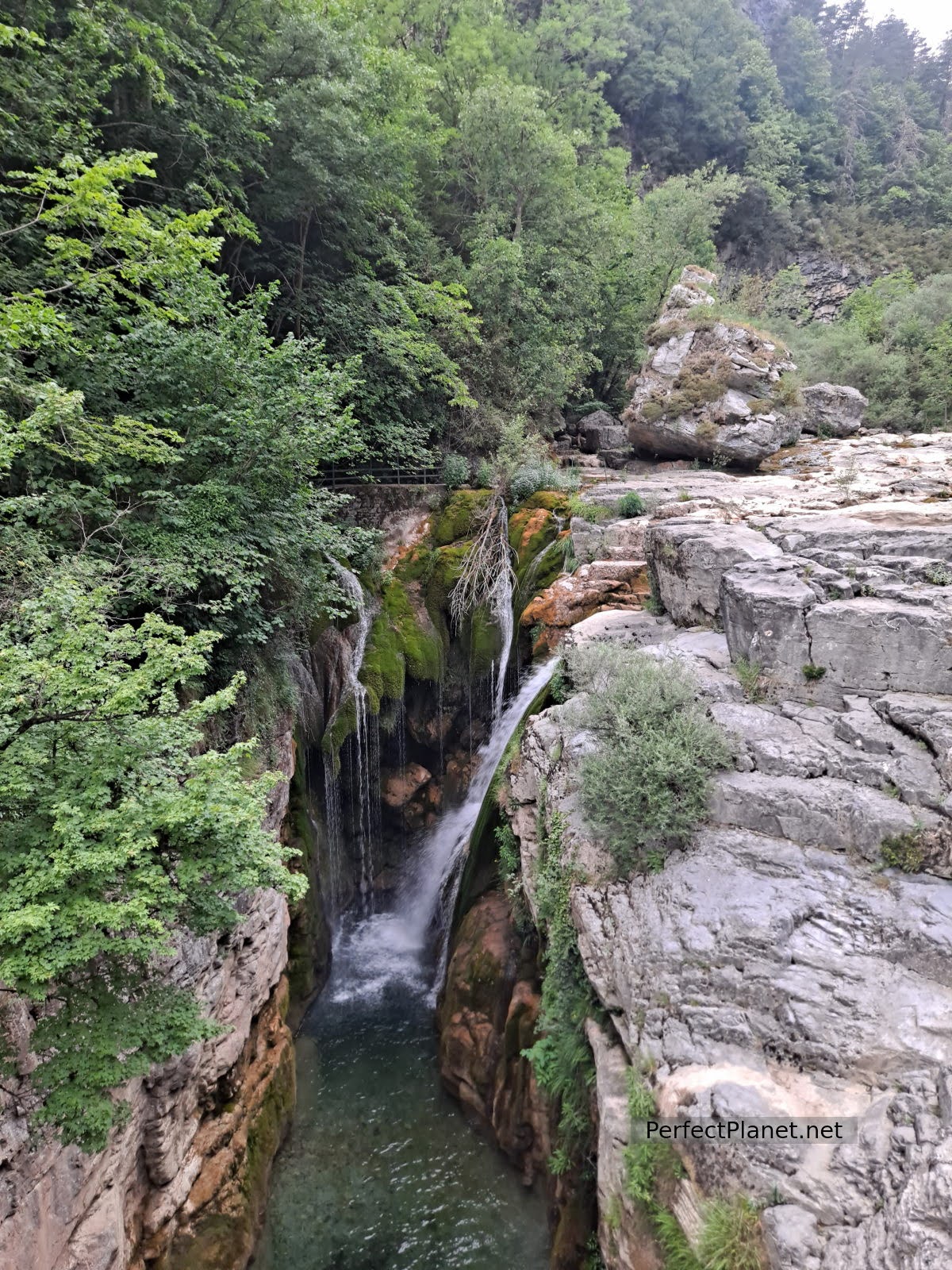 Aso Mil waterfall
