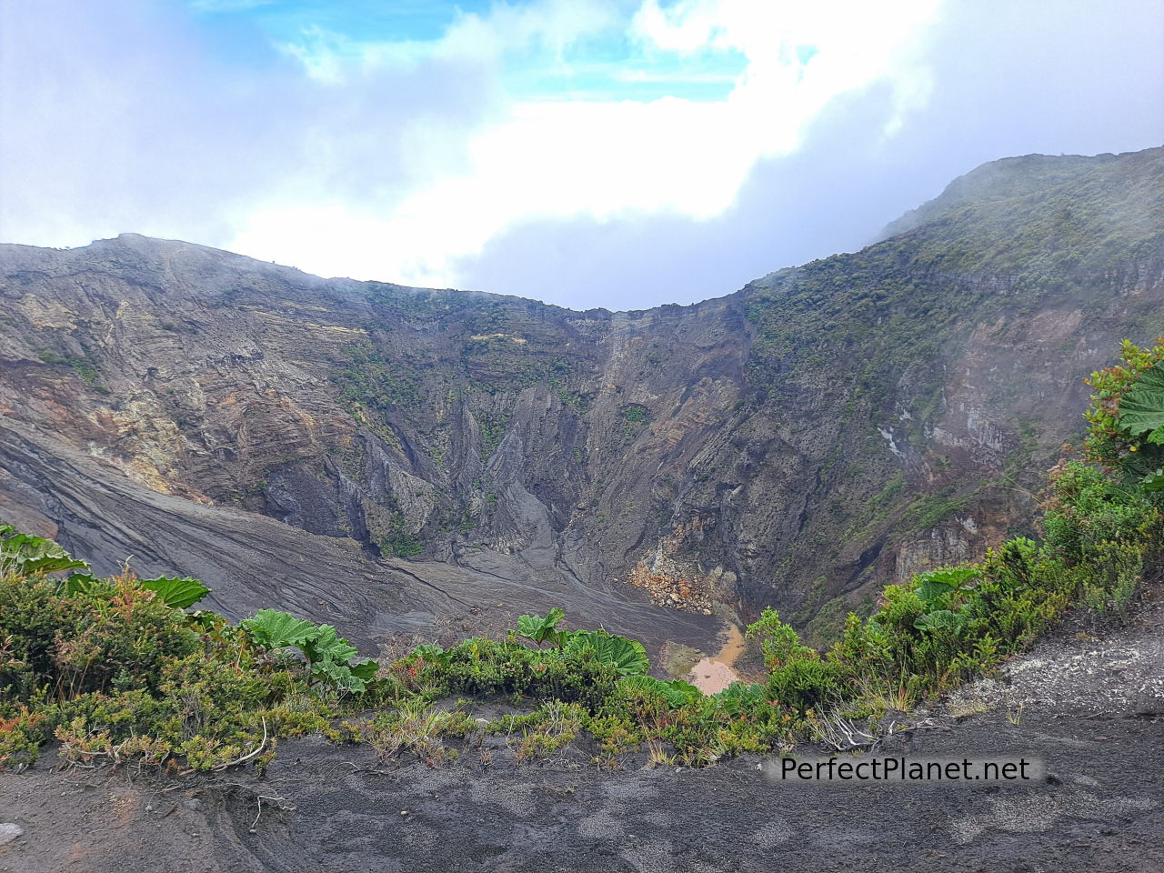 Main crater