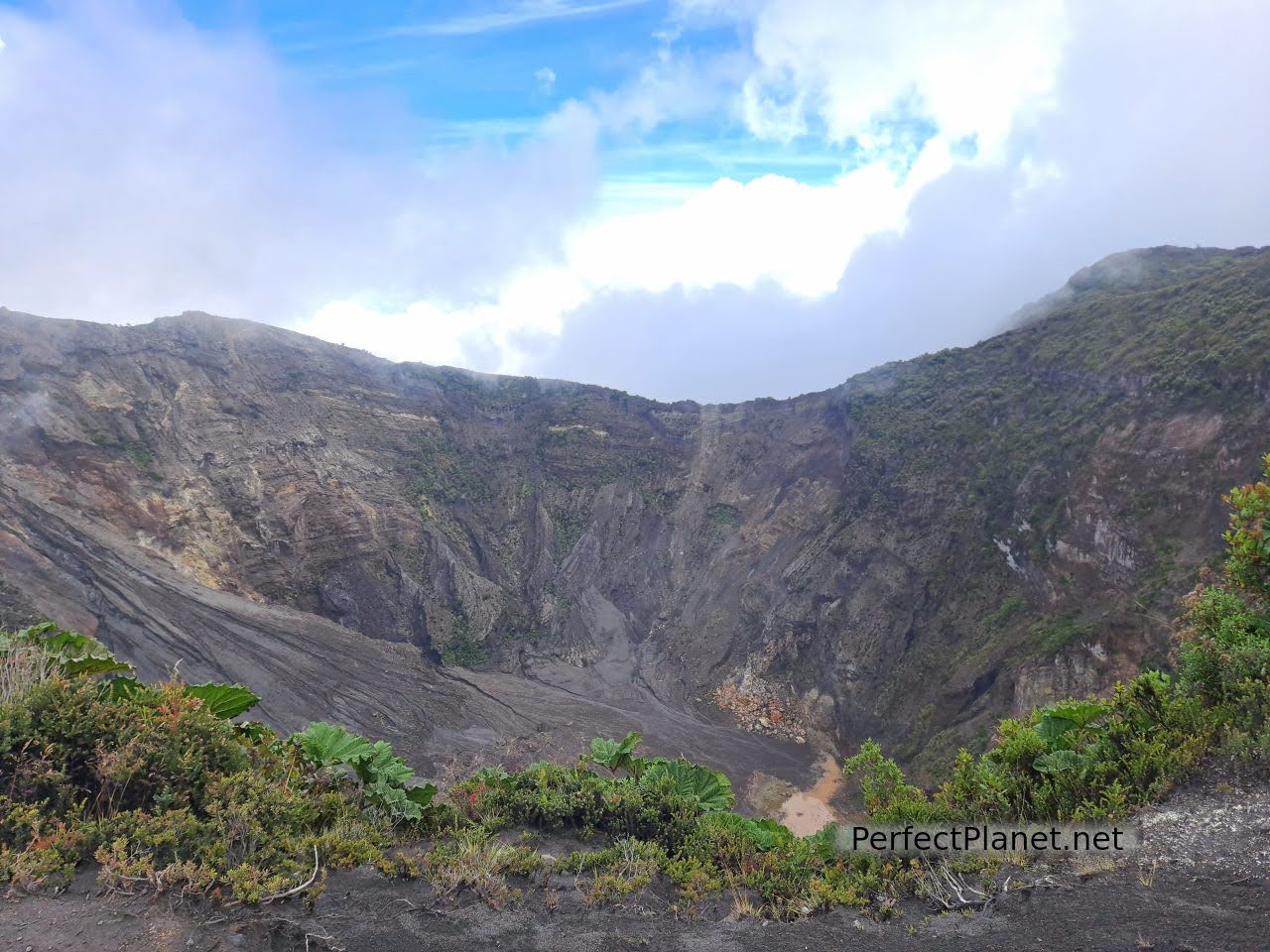 Irazú volcano