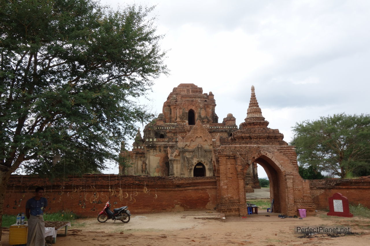 Narathihapatae Tayok Pye Pagoda