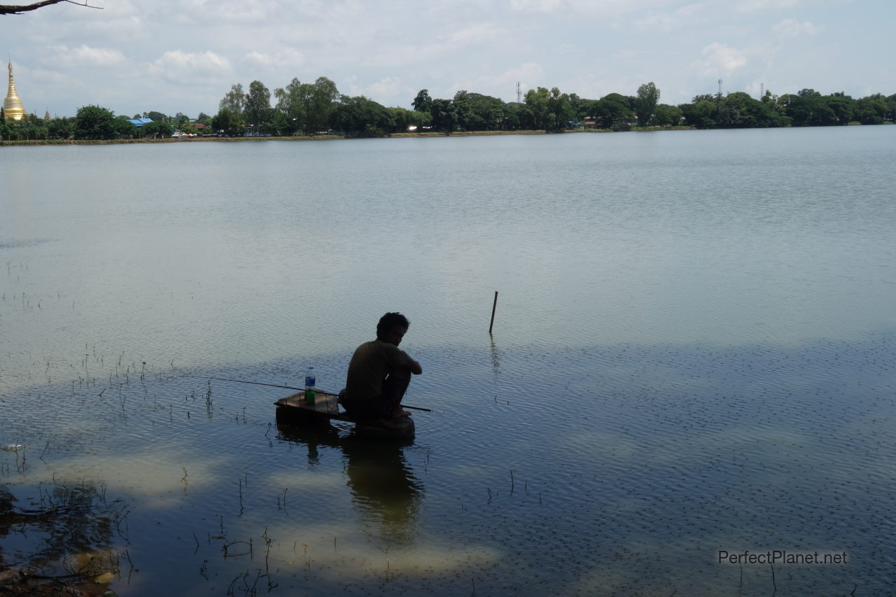 Lago Kandawgyi