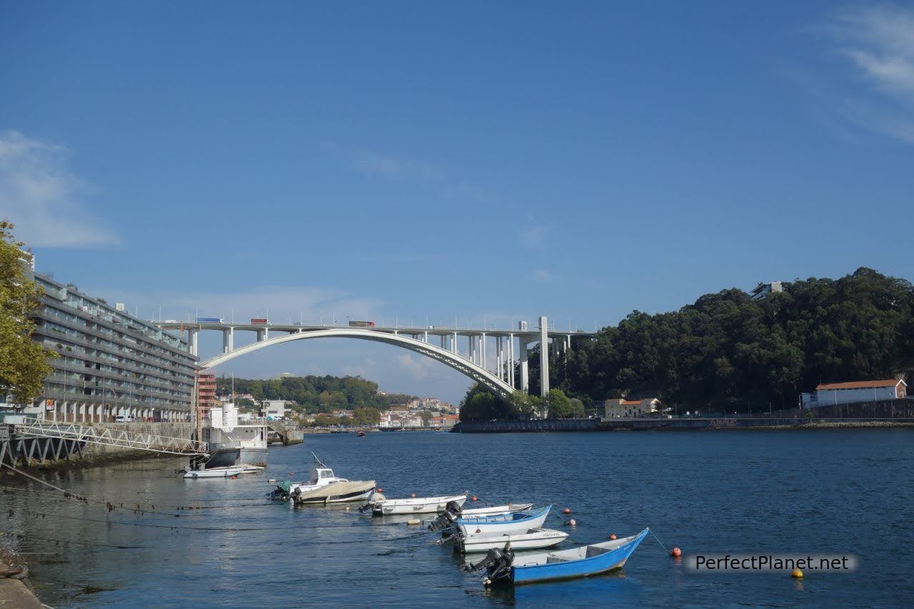 Puente Arrábida