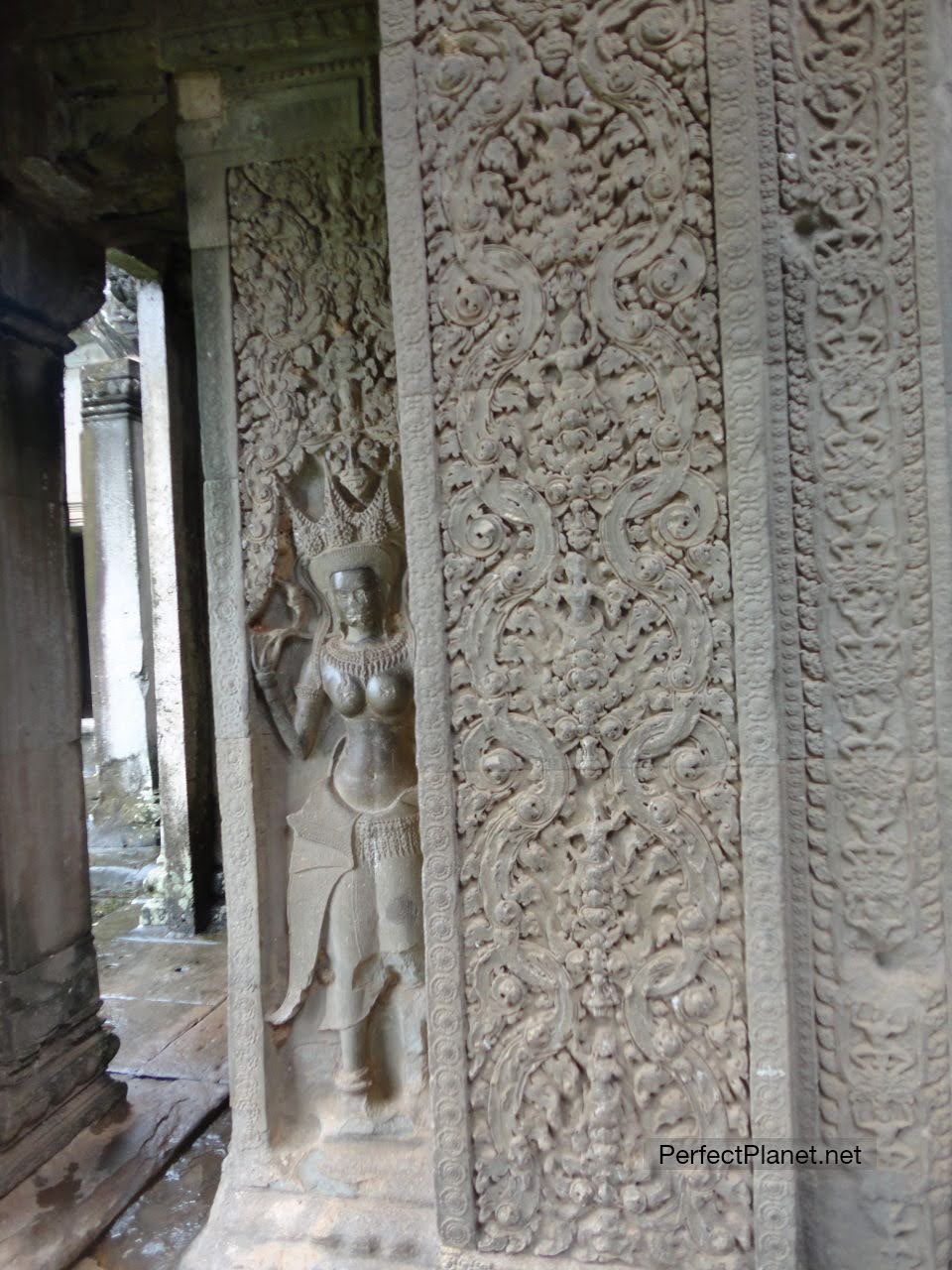 Interior Angkor Wat