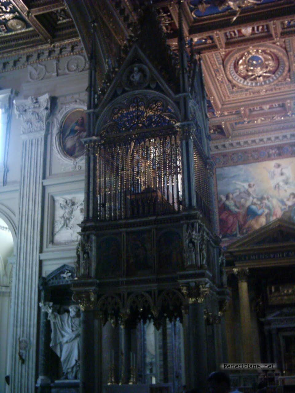 Interior Basílica San Juan de Letran