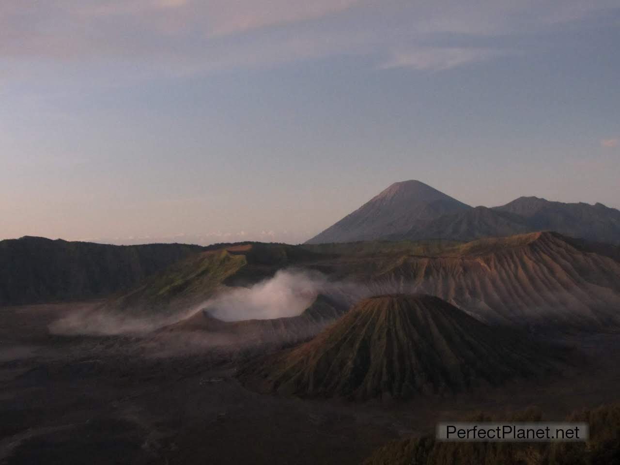 Amanecer viendo el Bromo