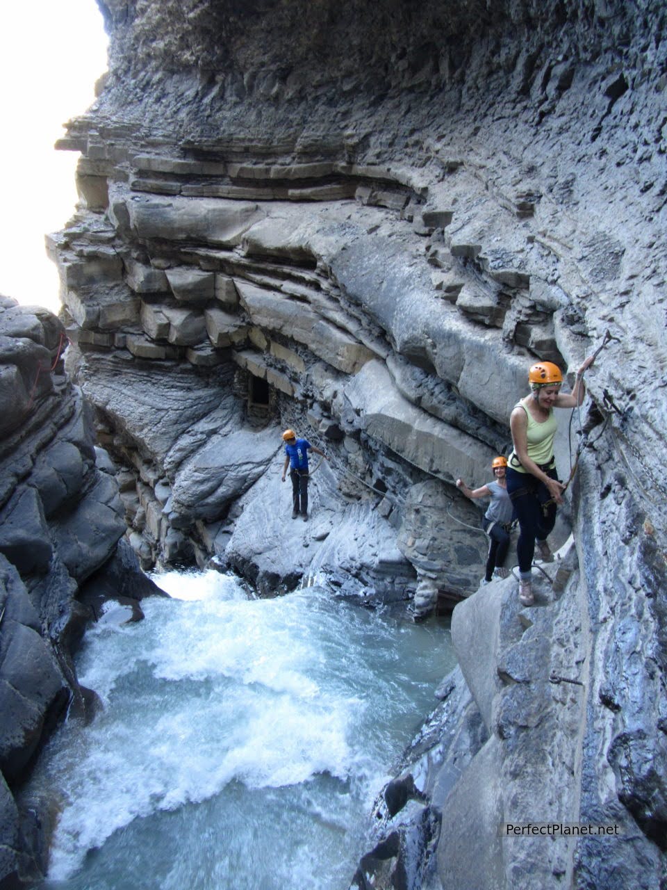 Saliendo de la cueva