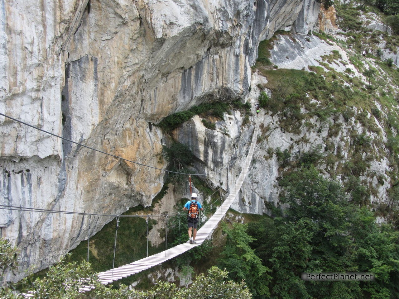 Puente colgante de traviesas