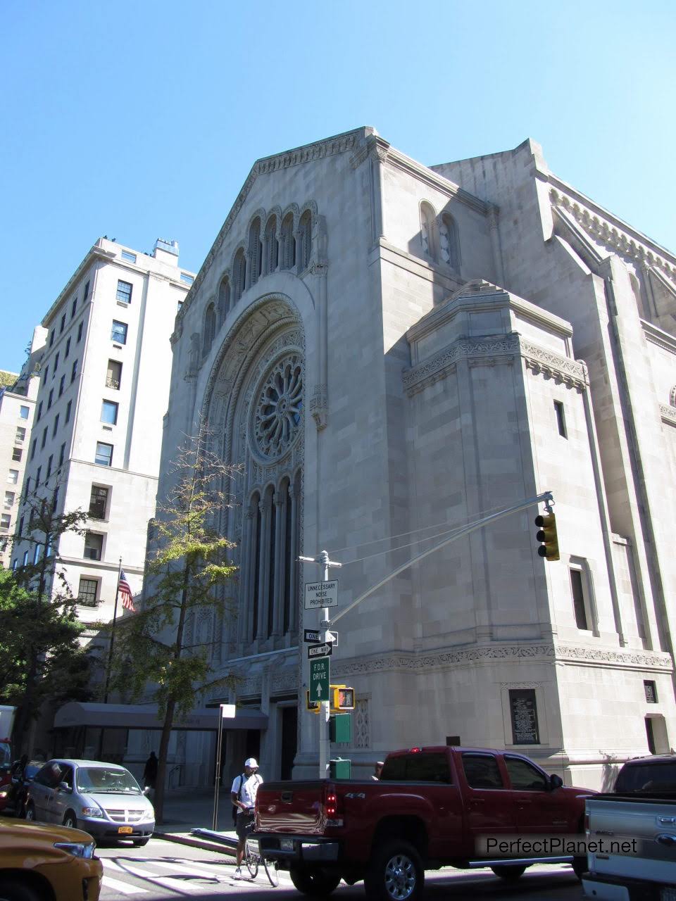 Temple Emanu-el