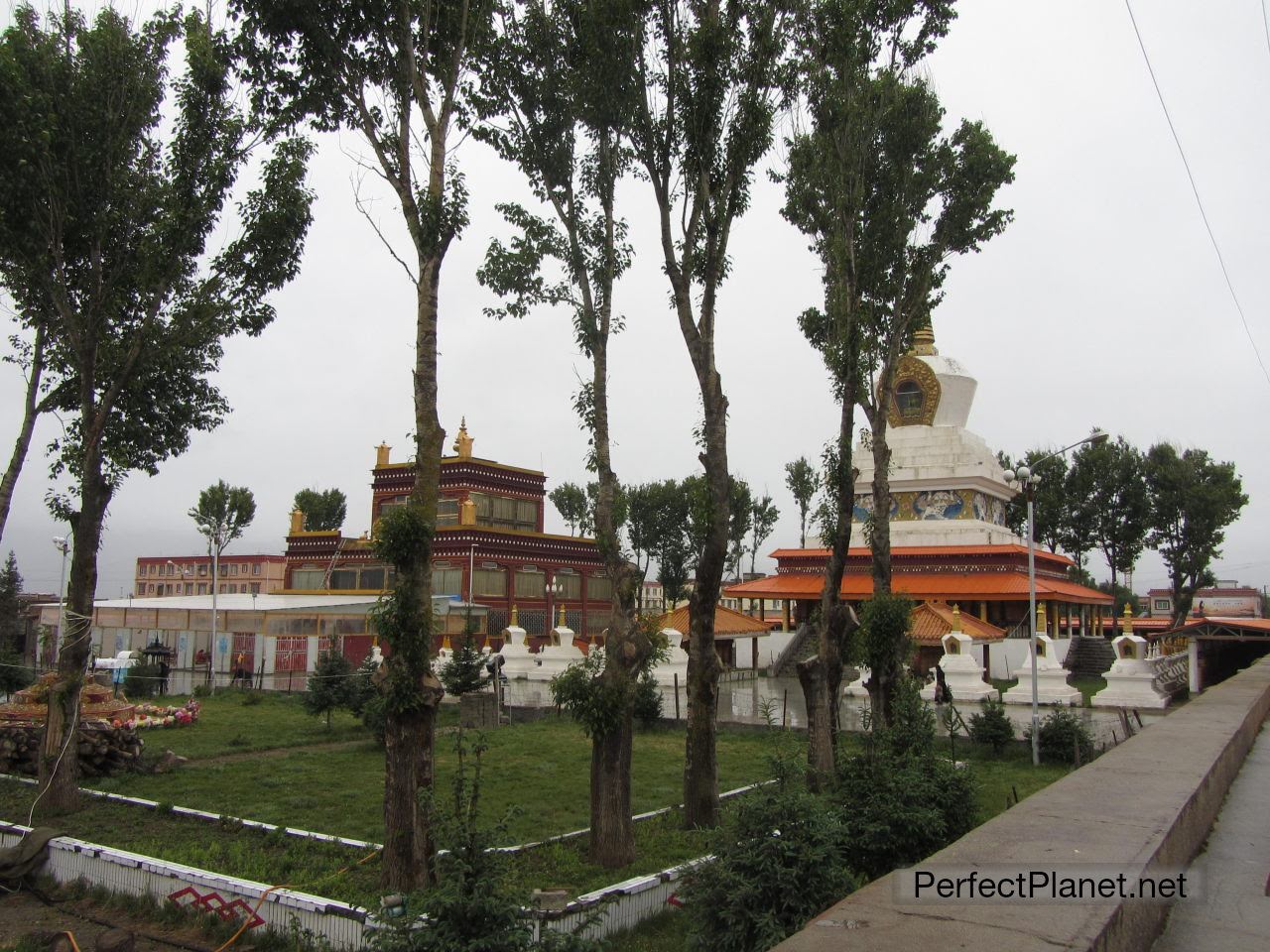 Chorten Karpo