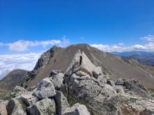 Peña Prieta peak from Tres Provincias peak